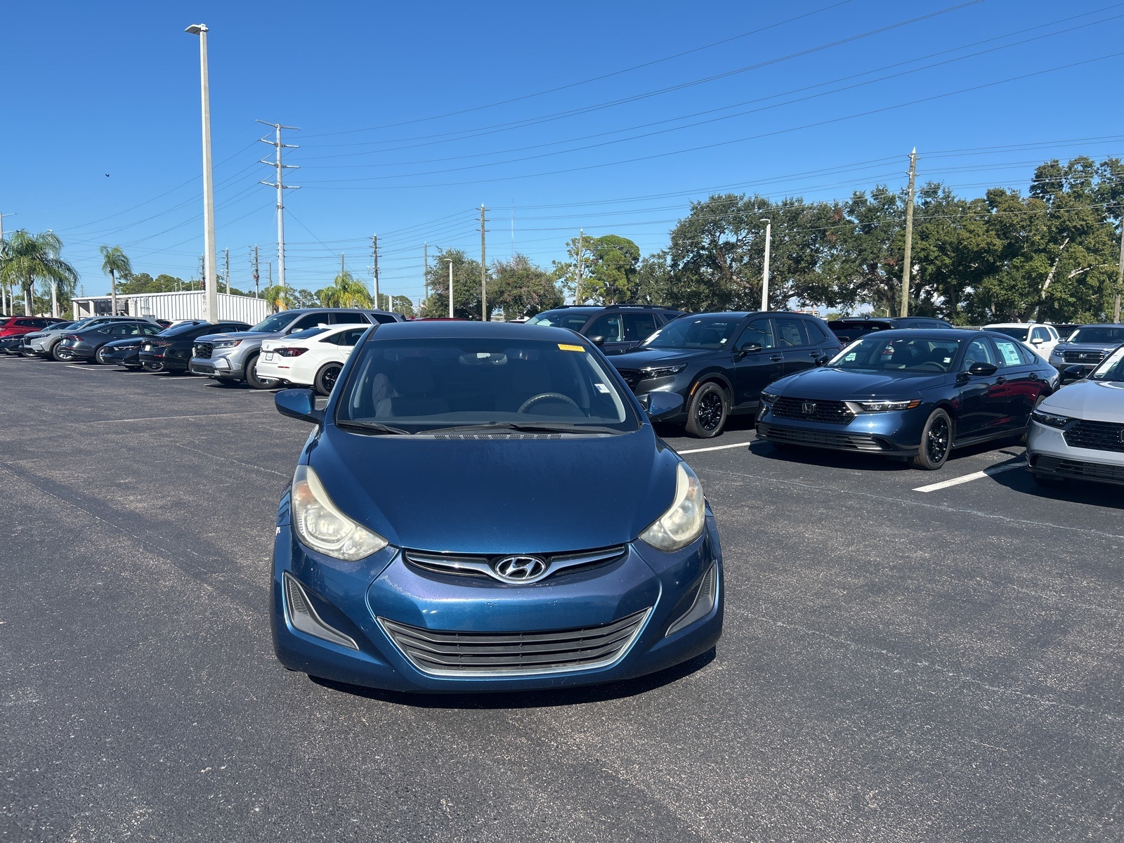 Used 2016 Hyundai Elantra SE with VIN KMHDH4AE3GU649222 for sale in Port Richey, FL
