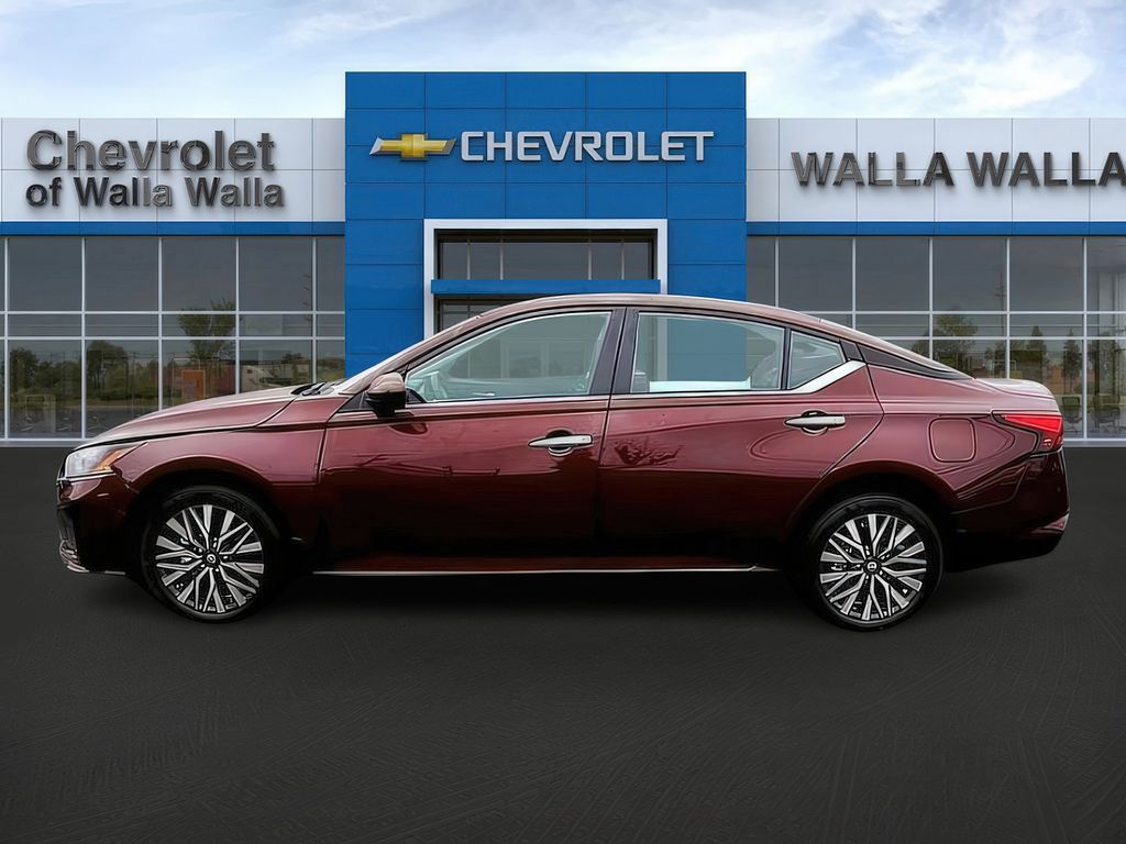 2024 Nissan Altima 2.5 SV photo 4