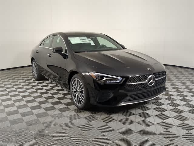 2025 Mercedes Benz CLA 250 4MATIC photo 2