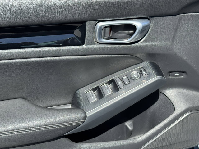 2023 Honda Civic Touring photo 8