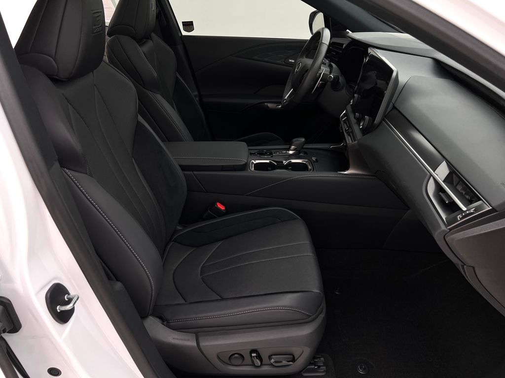 2024 Lexus RX 500h F SPORT Performance photo 16