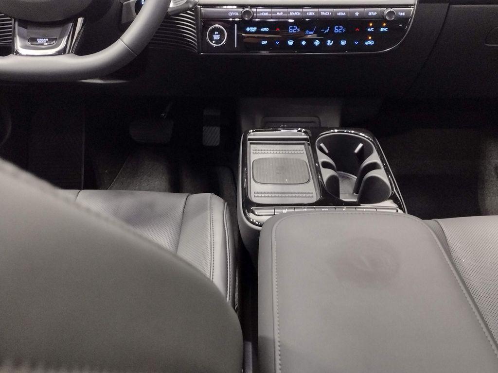 2025 Hyundai Ioniq 5 photo 33