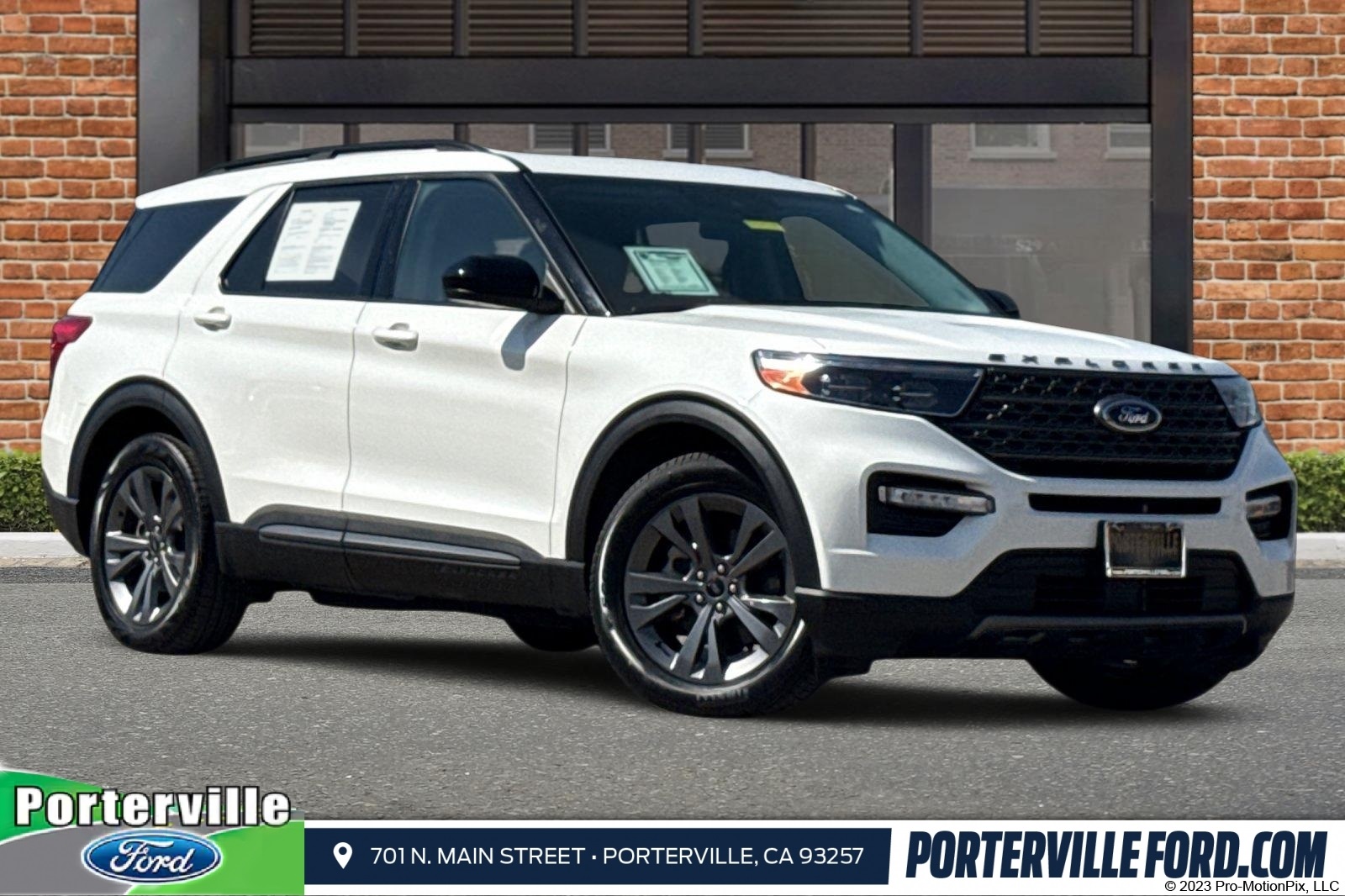 2022 Ford Explorer XLT's photo