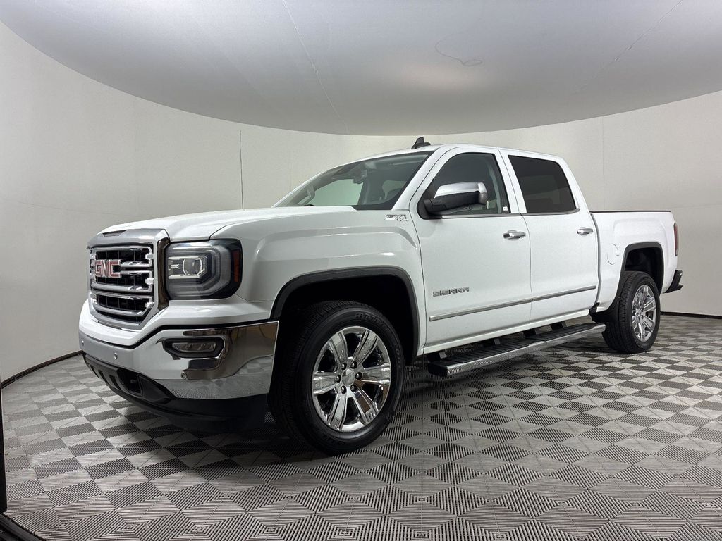 2018 GMC Sierra 1500 SLT's photo