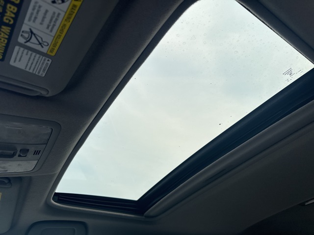 2011 Toyota RAV4 Limited photo 13