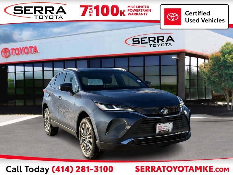 2022 Toyota Venza XLE's photo