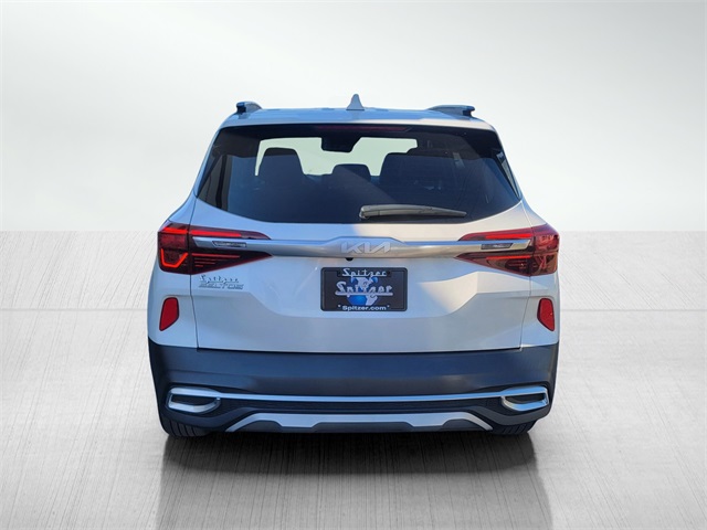 2023 Kia Seltos S photo 4