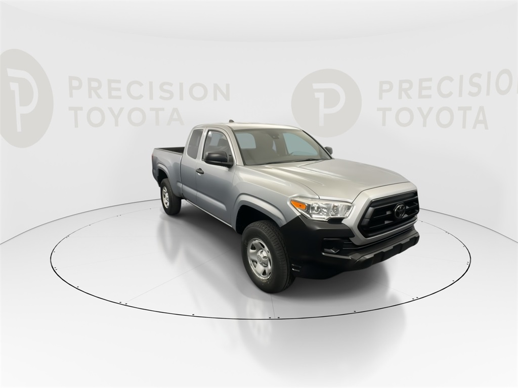2022 Toyota Tacoma SR 4x4 Access Cab photo 3