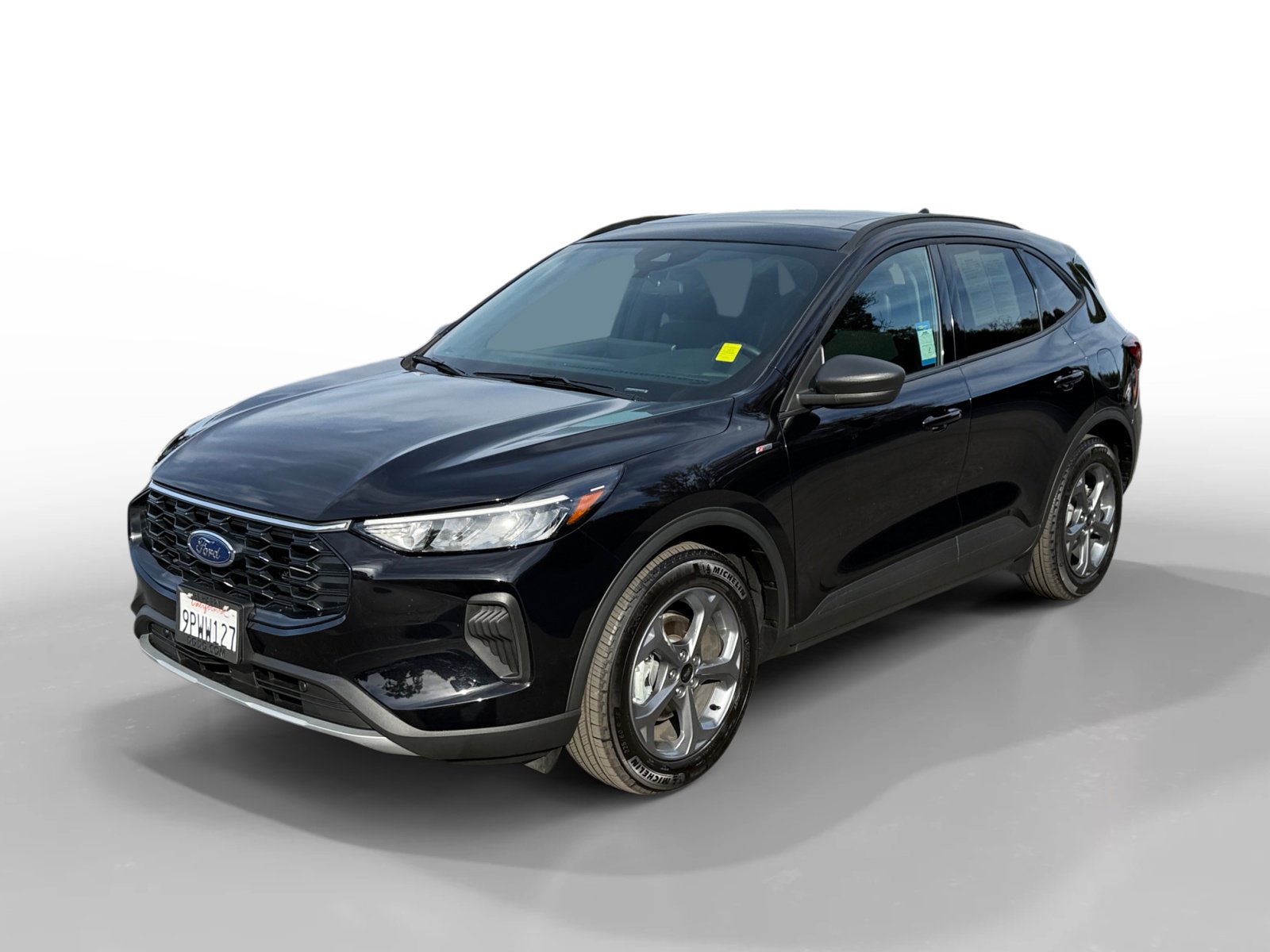 2025 Ford Escape ST-Line's photo