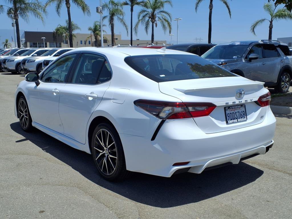 2023 Toyota Camry SE photo 23