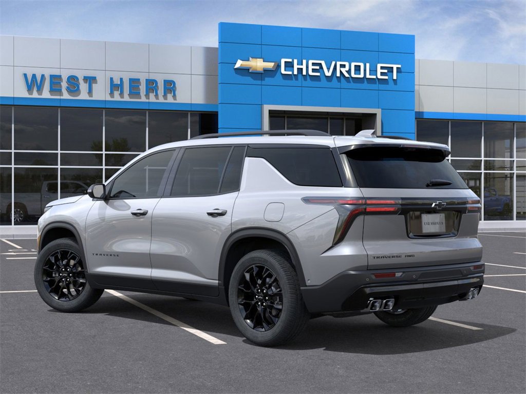 2025 Chevrolet Traverse photo 2