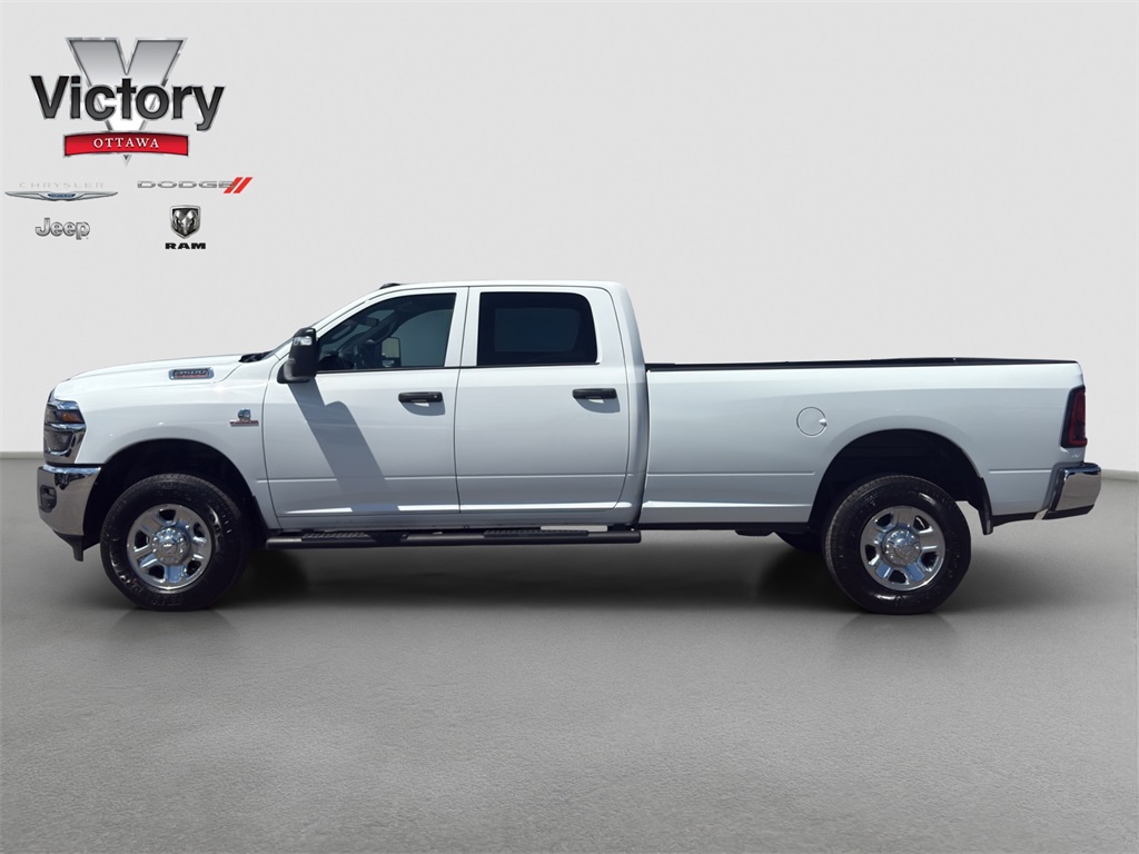 2025 Ram 2500 Tradesman photo 3