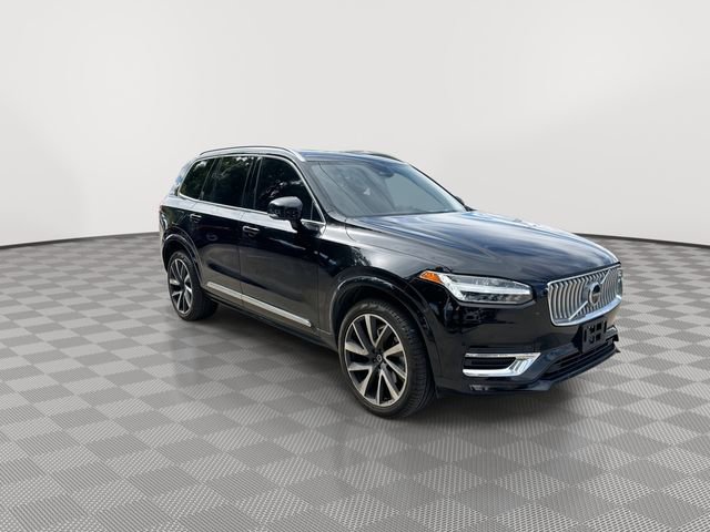 2024 Volvo XC90 Plus photo 2