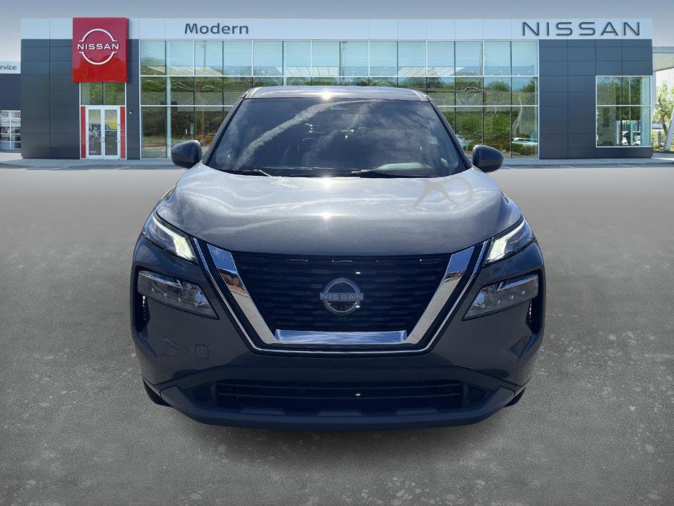 2023 Nissan Rogue SV photo 2