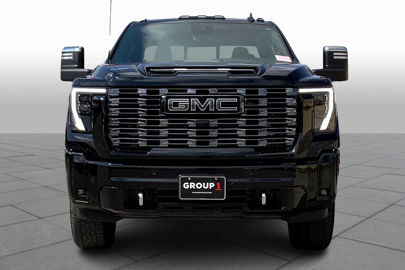 2025 Gmc Sierra HD Denali Ultimate photo 3
