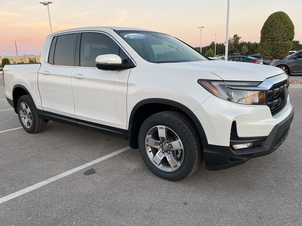 2025 Honda Ridgeline RTL photo 2