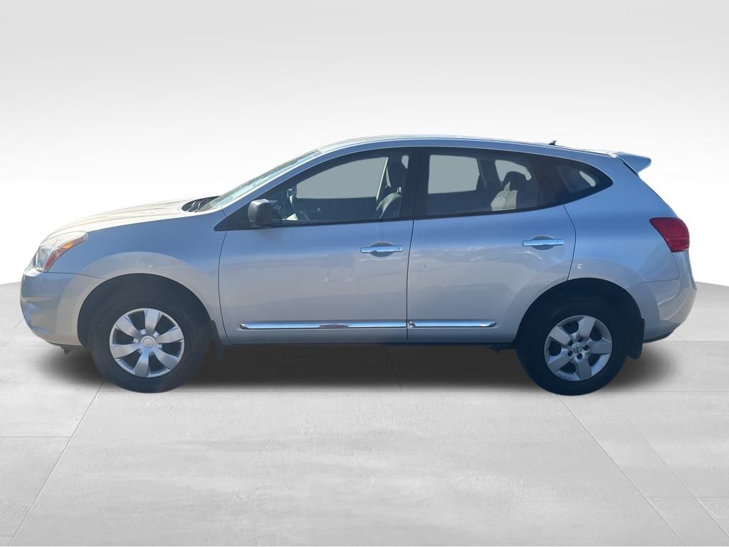 2012 Nissan Rogue S photo 2