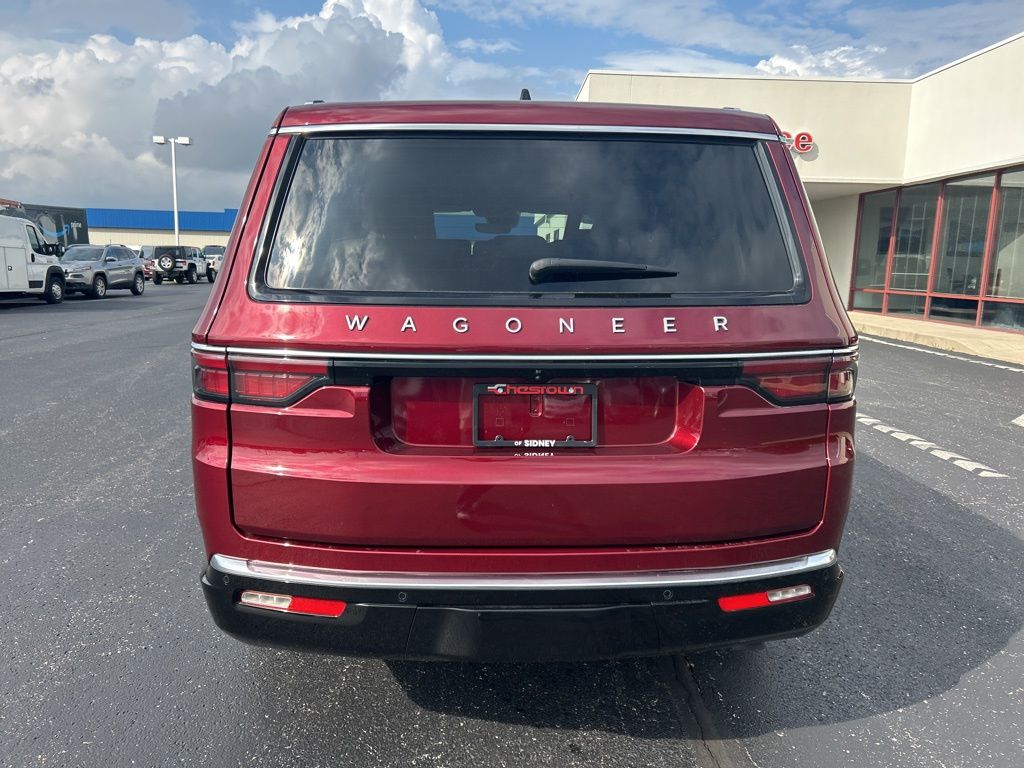 2024 Jeep Wagoneer Base photo 4