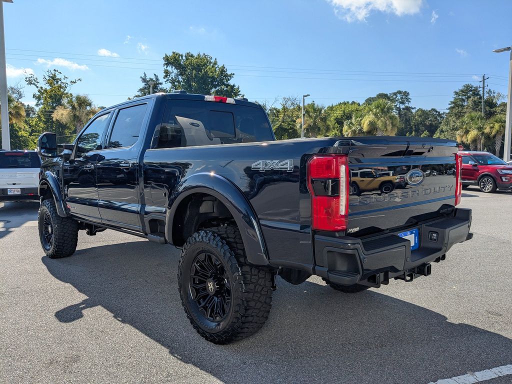 2025 Ford F-250 Lariat photo 6