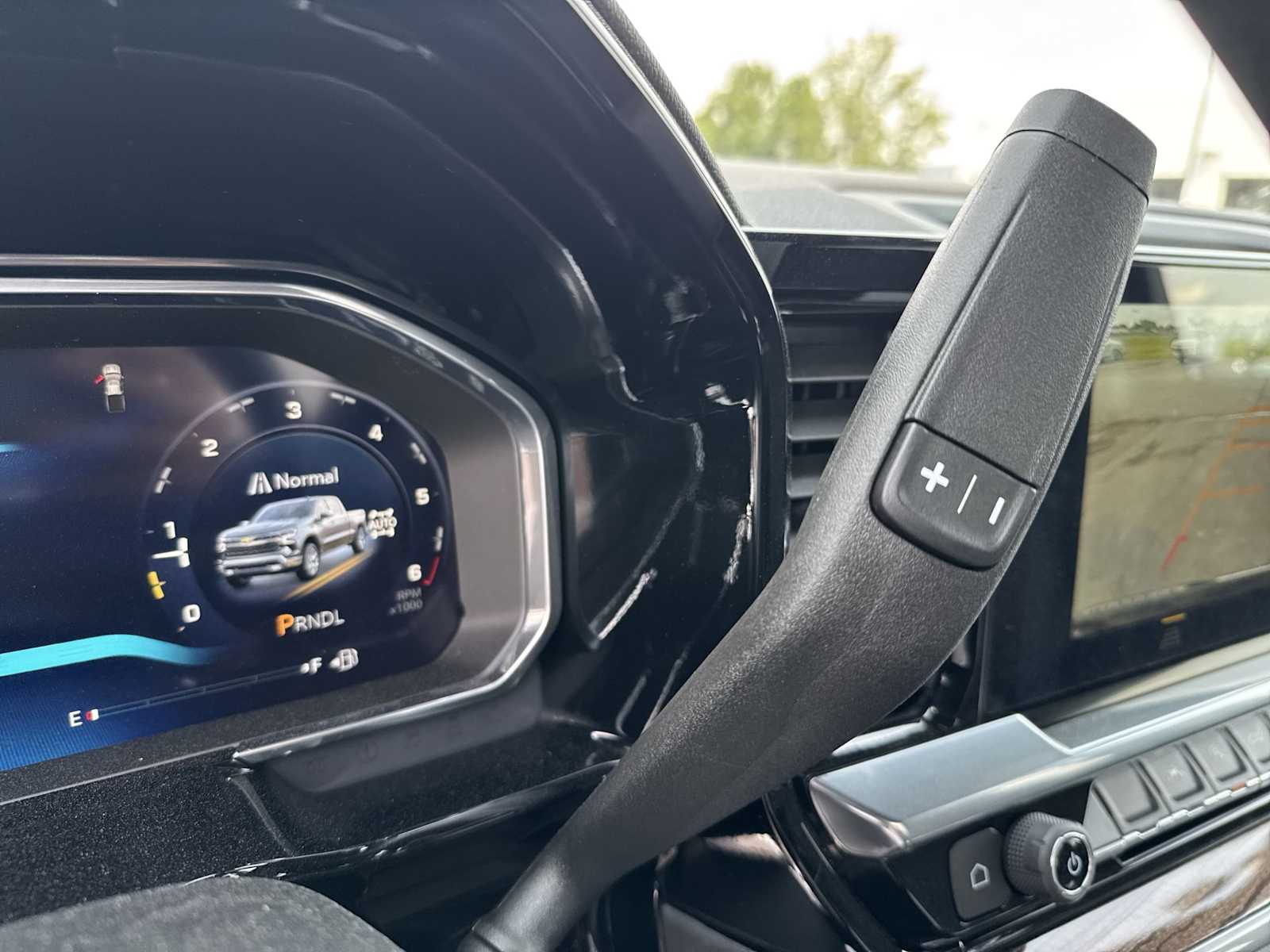 2026 Chevrolet Silverado 1500 LT photo 18