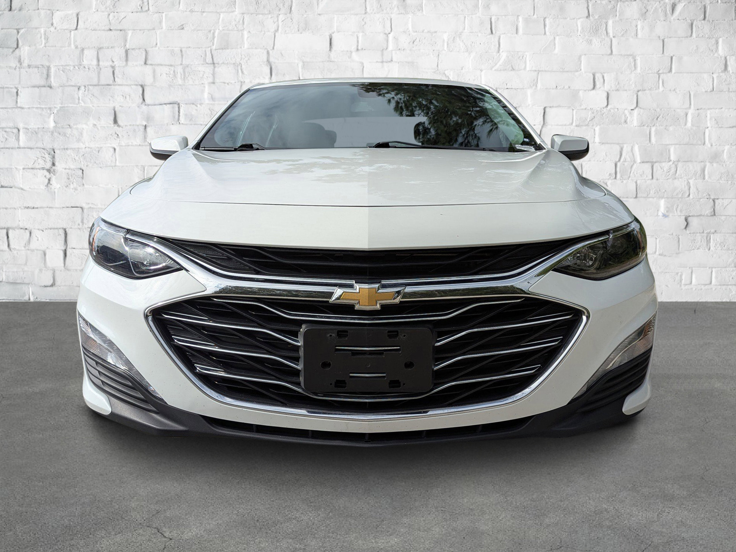 2022 Chevrolet Malibu 1LT photo 2