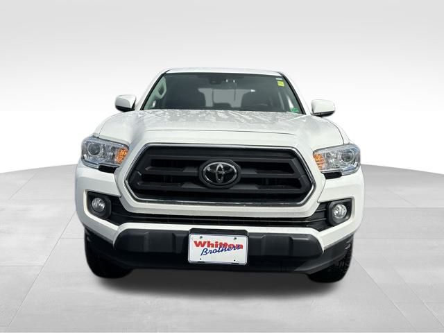 2022 Toyota Tacoma SR5 photo 13