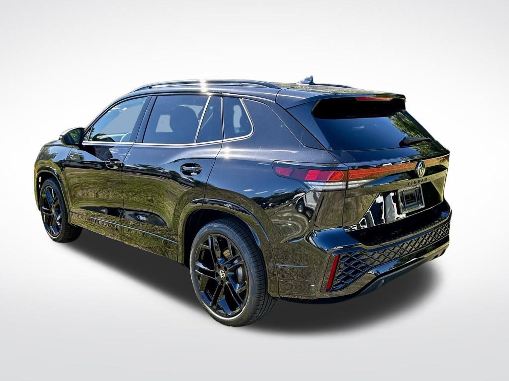 2026 Volkswagen Tiguan SE R-Line Black photo 4