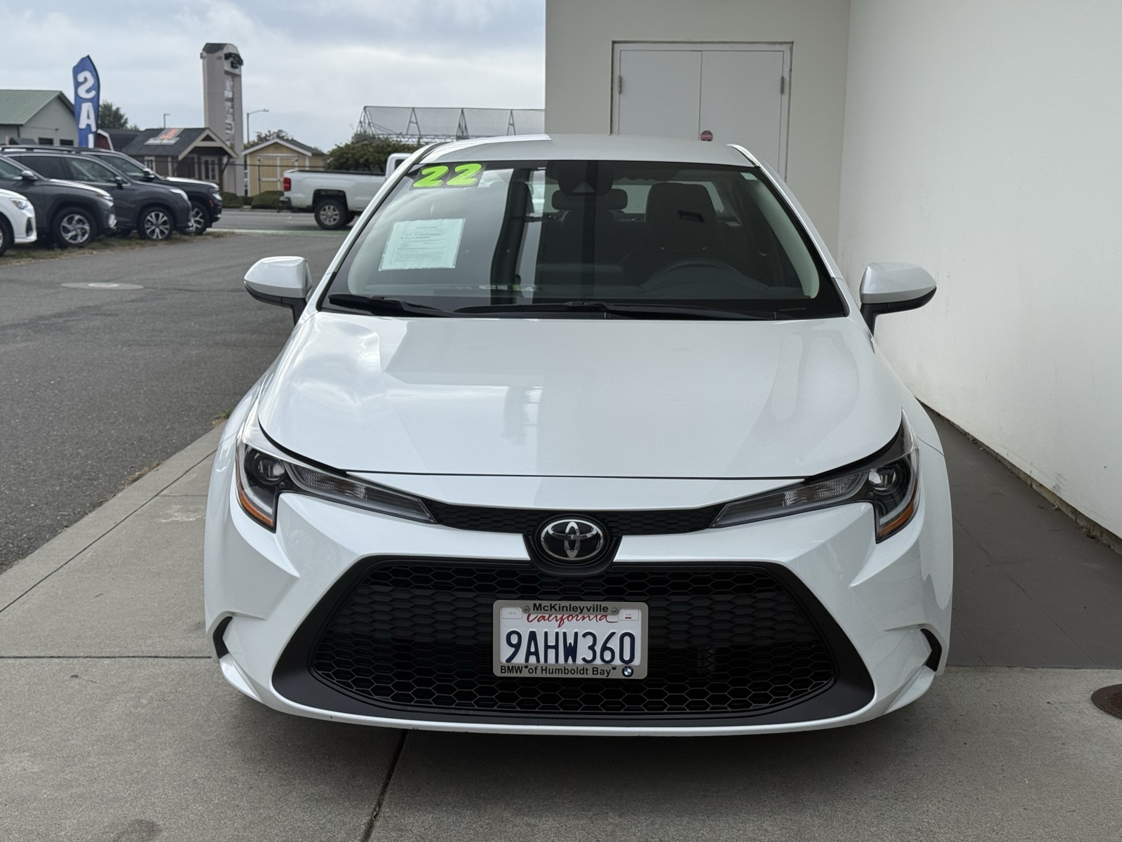 2022 Toyota Corolla LE photo 5