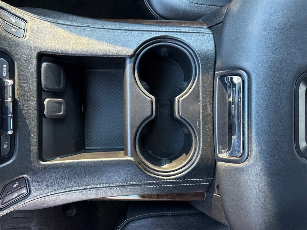 2018 Chevrolet Tahoe LT photo 22