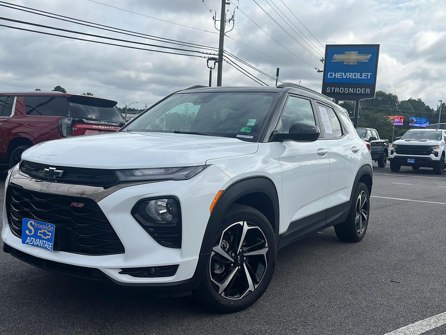Used 2023 Summit White Chevrolet RS image 1