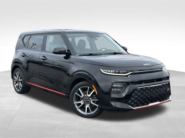 2022 Kia Soul Turbo's photo