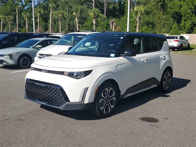 2025 Kia Soul EX photo 3