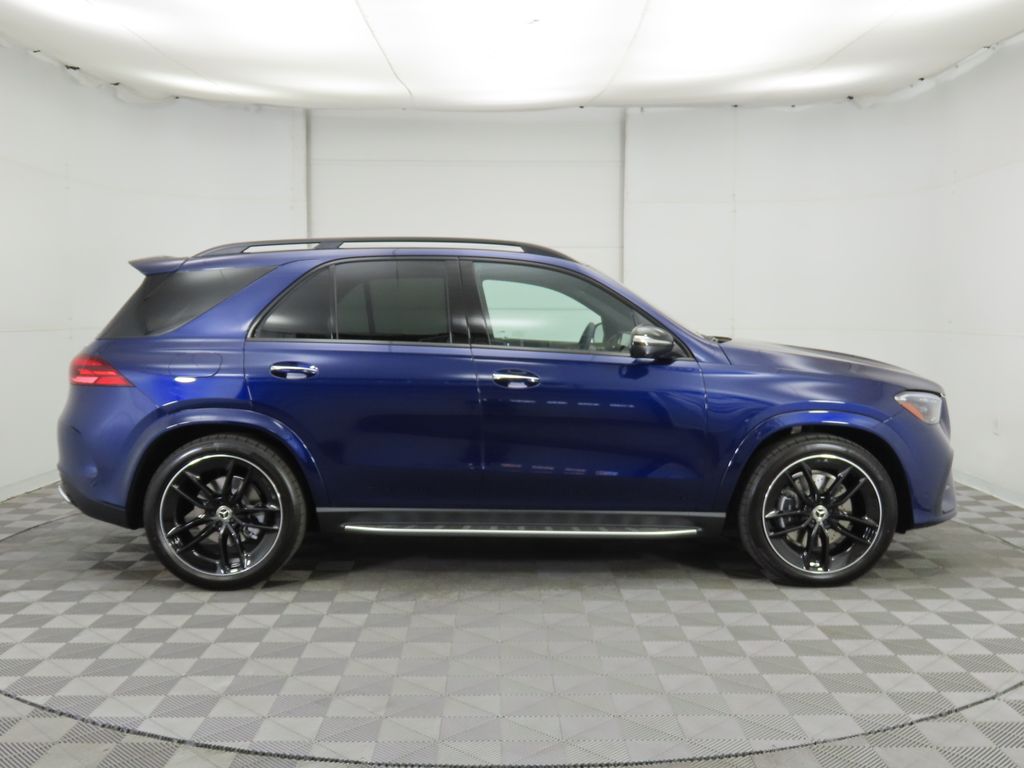 2025 Mercedes Benz GLE 450 4MATIC photo 3