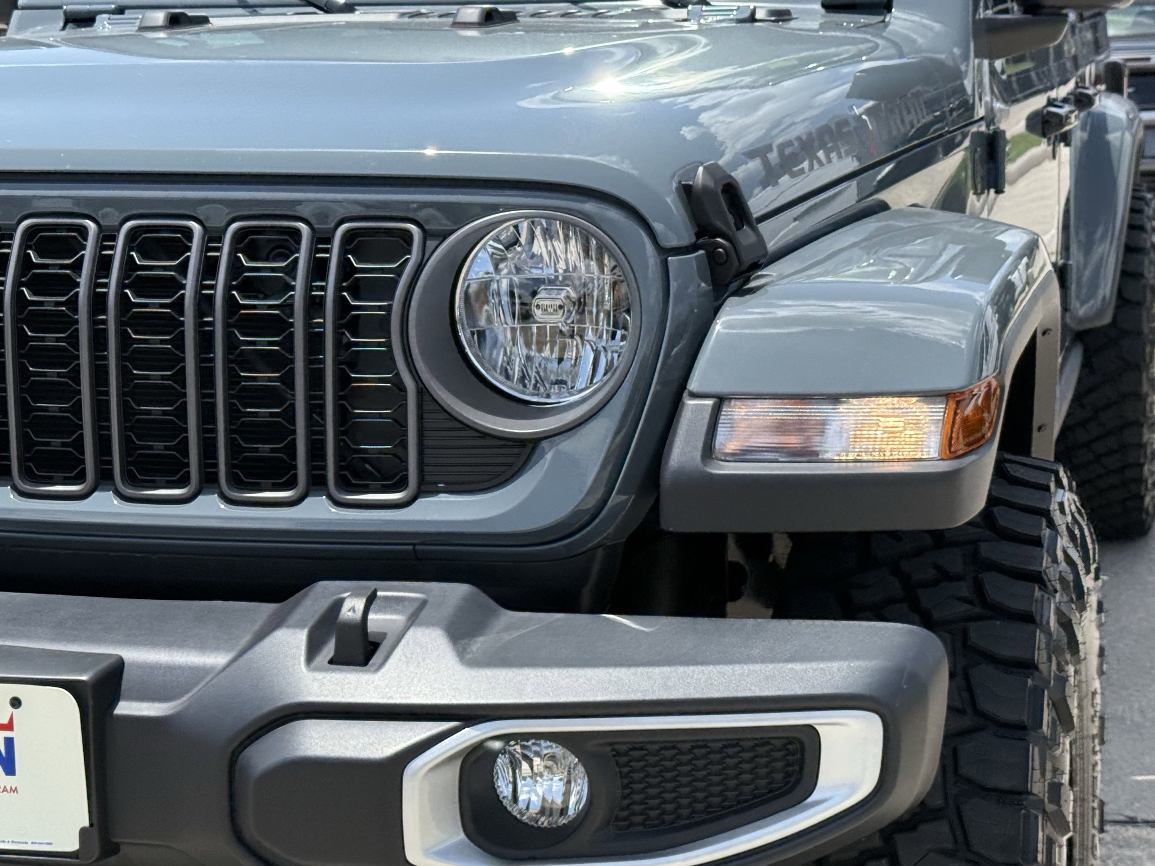 2025 Jeep Gladiator Texas Trail photo 4