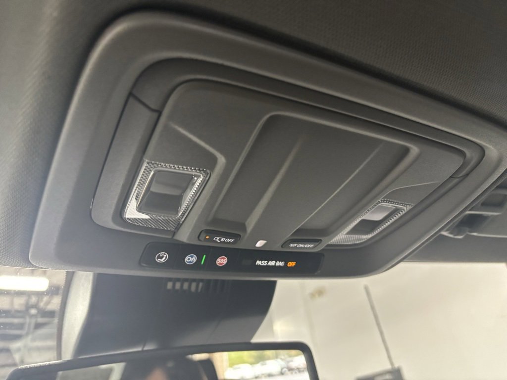 2024 Chevrolet Silverado 3500HD photo 23