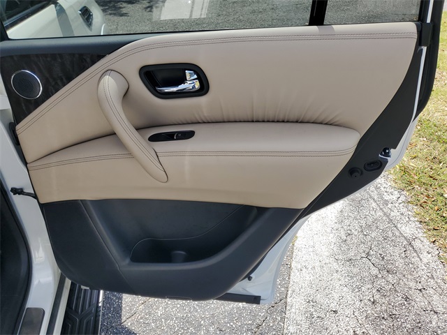 2024 Nissan Armada Platinum photo 31