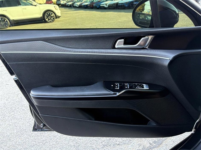 2023 Kia K5 GT-Line photo 25