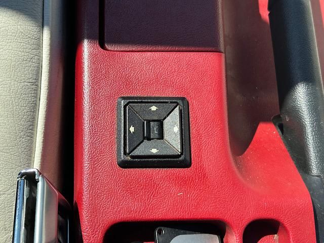1992 Ford Mustang GT photo 32
