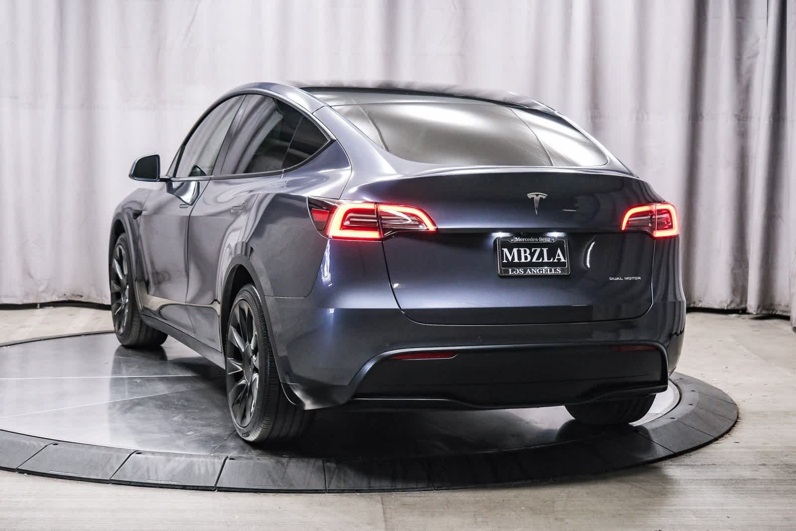 Used 2021 Tesla Model Y Long Range with VIN 5YJYGDEE8MF158815 for sale in Los Angeles, CA