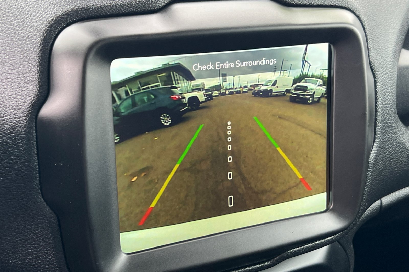 2023 Jeep Renegade Latitude Upland photo 15