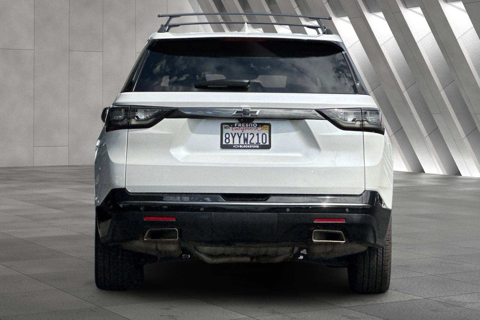 2021 Chevrolet Traverse Premier photo 4