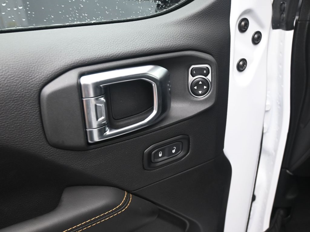 2025 Jeep Gladiator Sport photo 15
