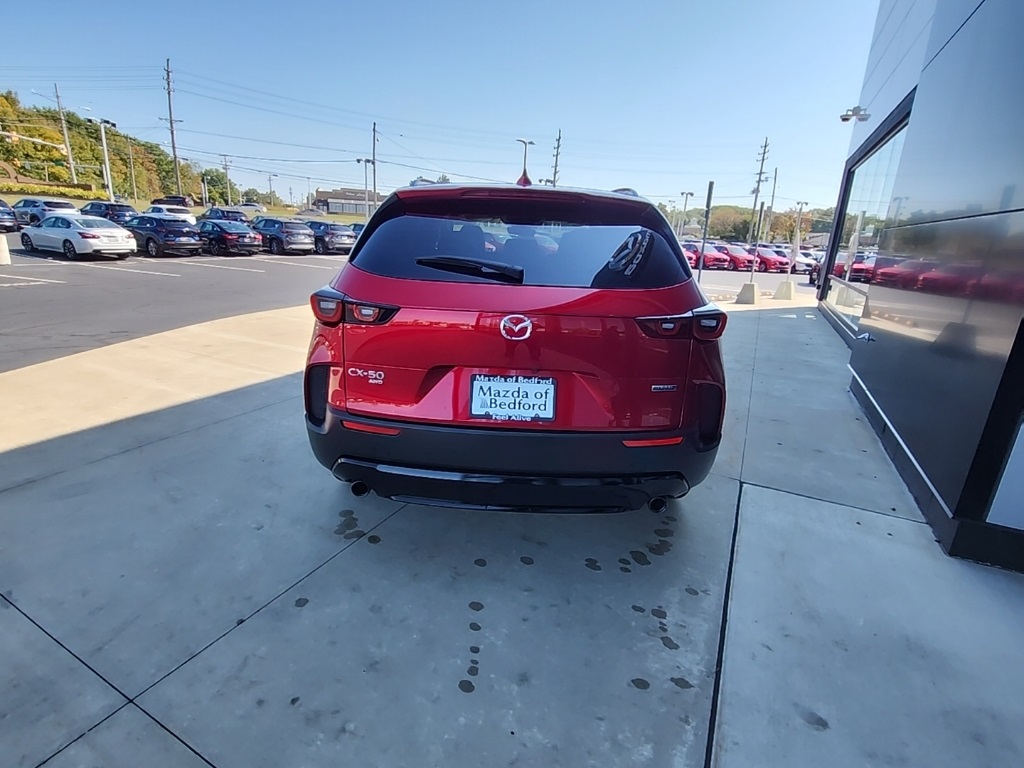 2025 Mazda CX-50 Premium photo 3