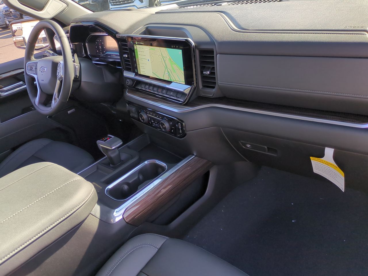 2025 Chevrolet Silverado 1500 RST photo 27