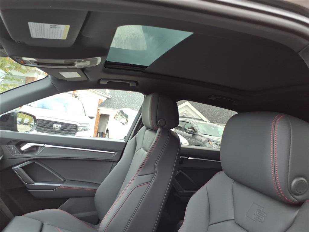 2025 Audi Q3 S line Premium Plus photo 9