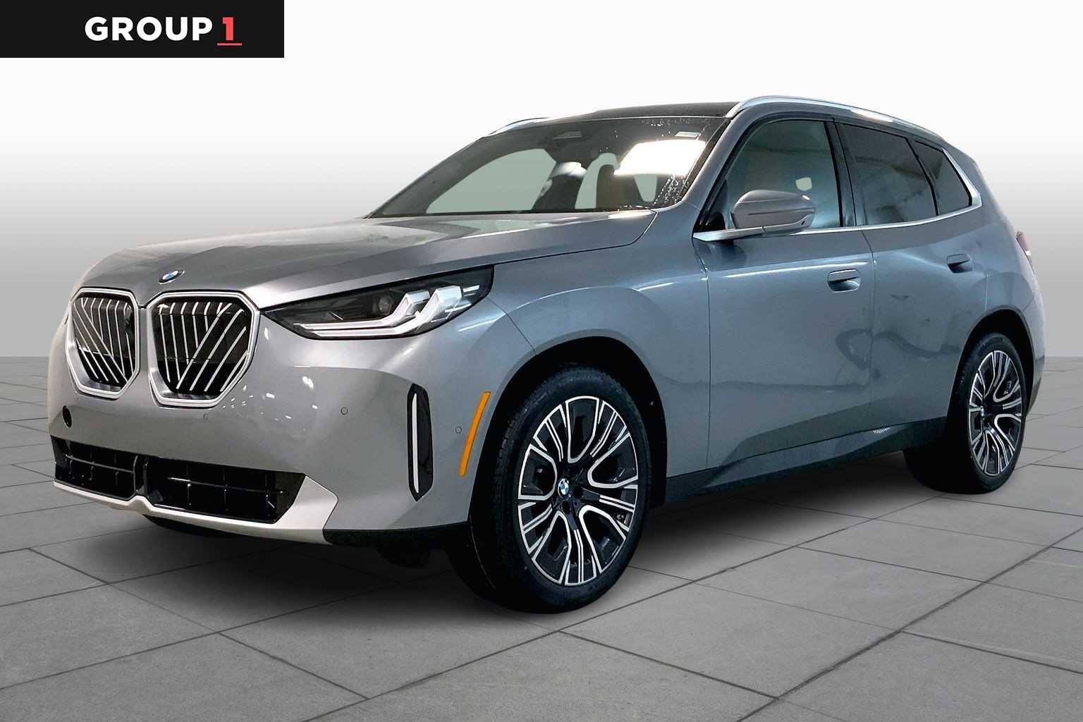 2026 BMW X3 30's photo