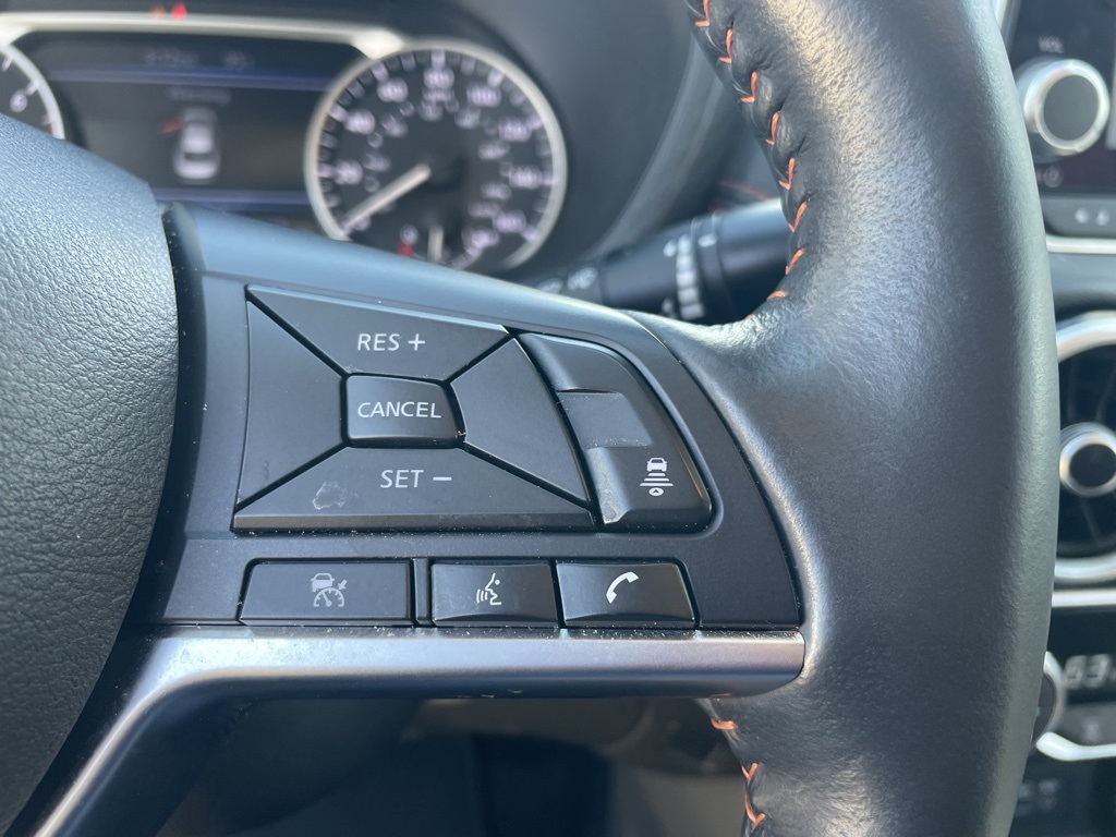 2024 Nissan Sentra SR photo 9
