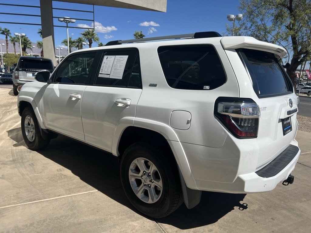 2021 Toyota 4Runner SR5 Premium photo 4