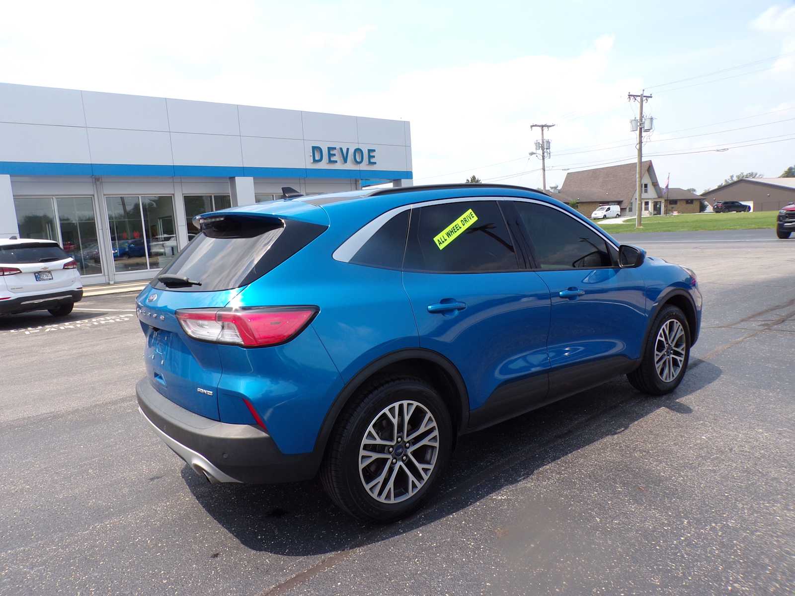 2021 Ford Escape SEL photo 3