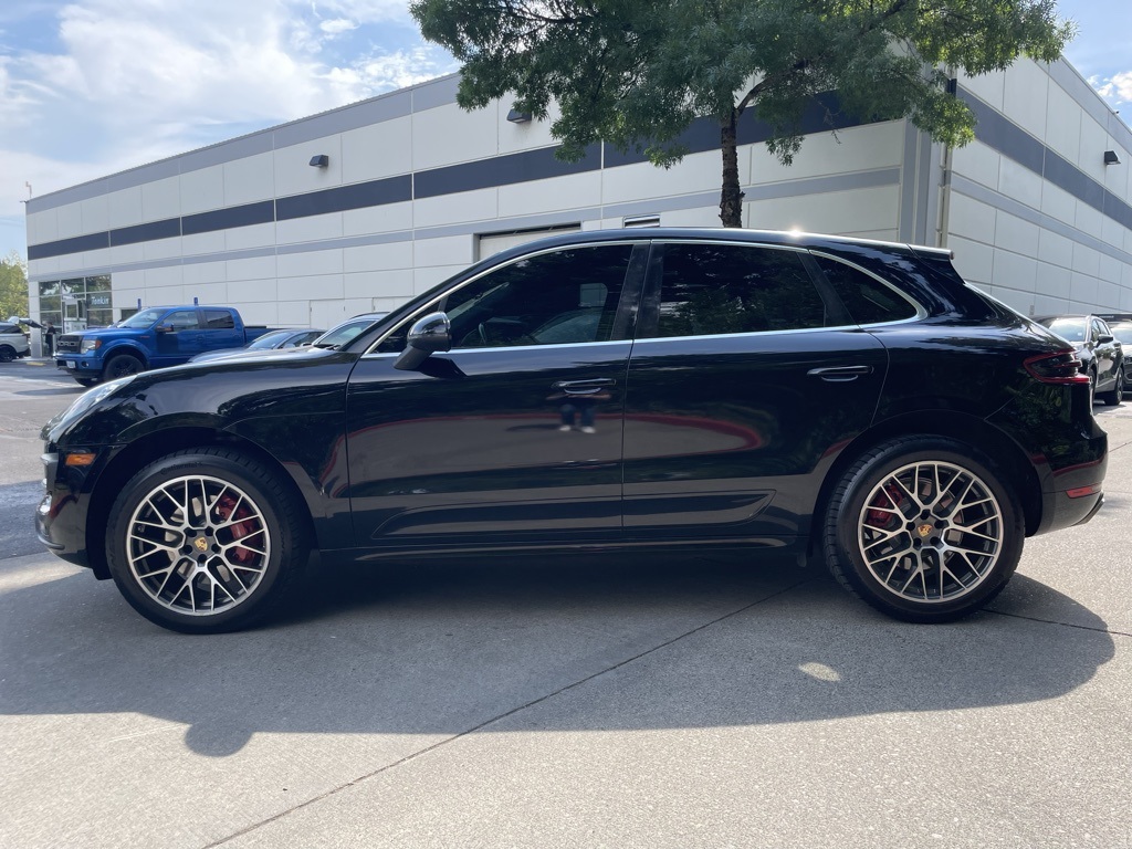 2018 Porsche Macan Turbo photo 6